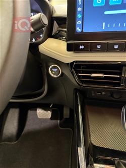MG 5 Plus